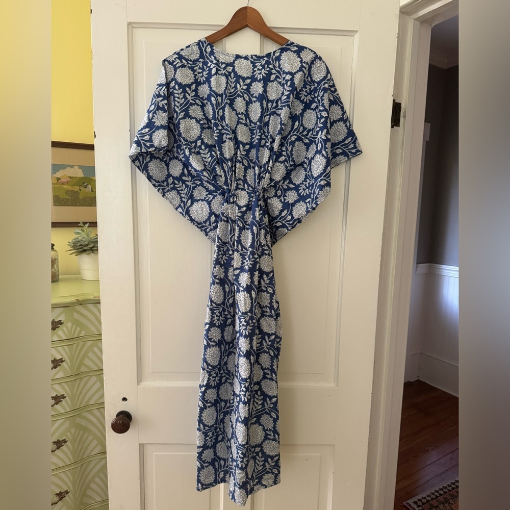 Blue and White Floral Kaftan